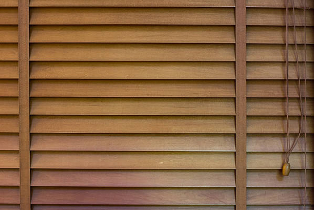 venetian-blinds-3